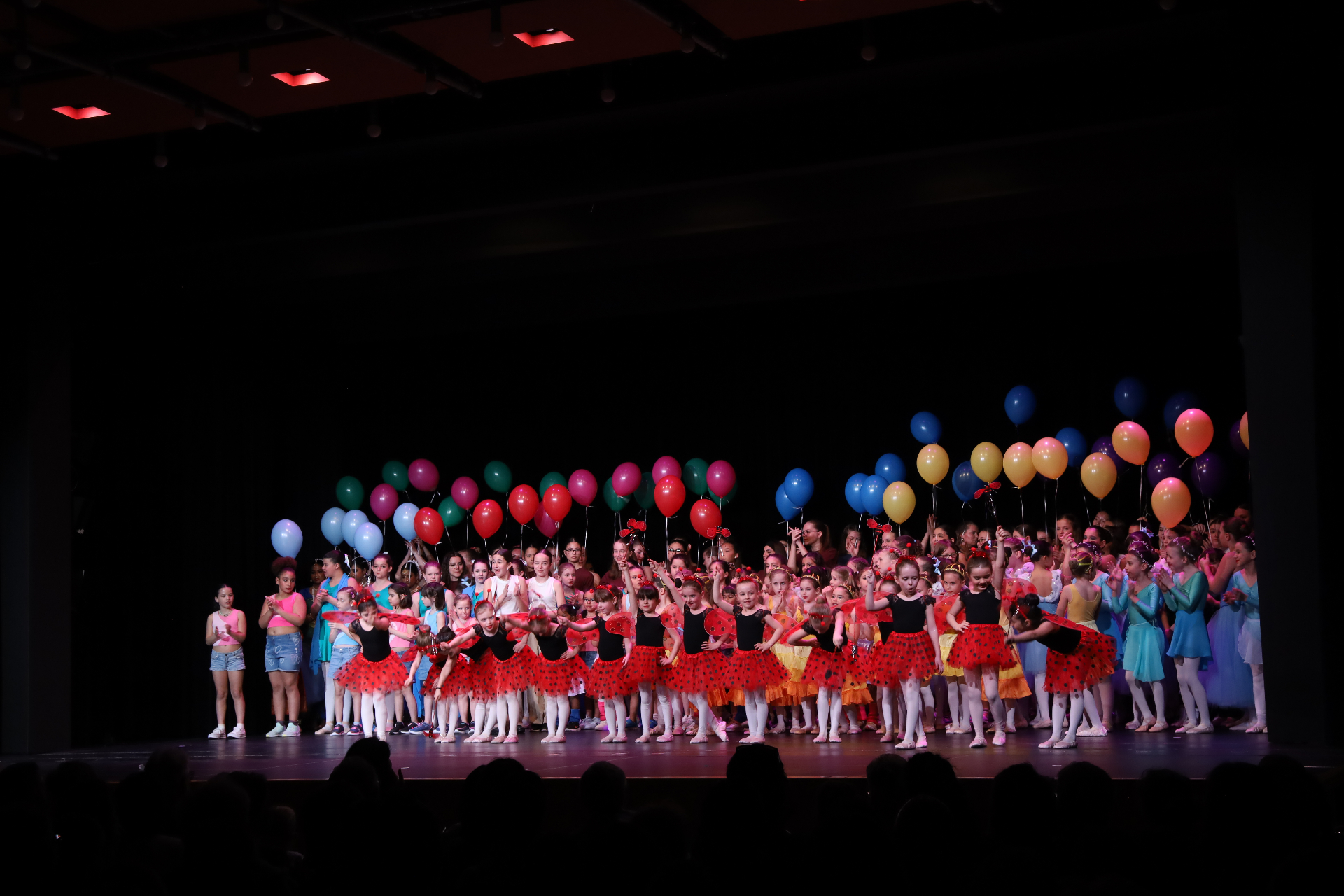 Tanzshow — 10